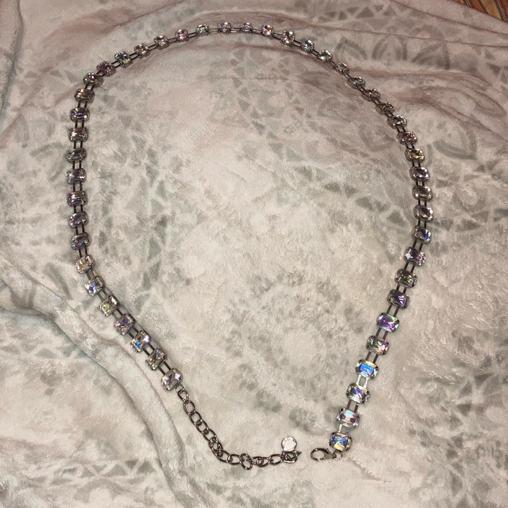 Women’s sparkle belt. New without tags. Excellent condition. See measurements